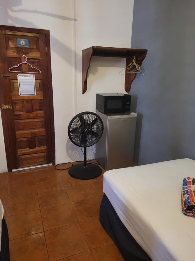Saint Charles Inn, Belize Central America Пунта-Горда Экстерьер фото